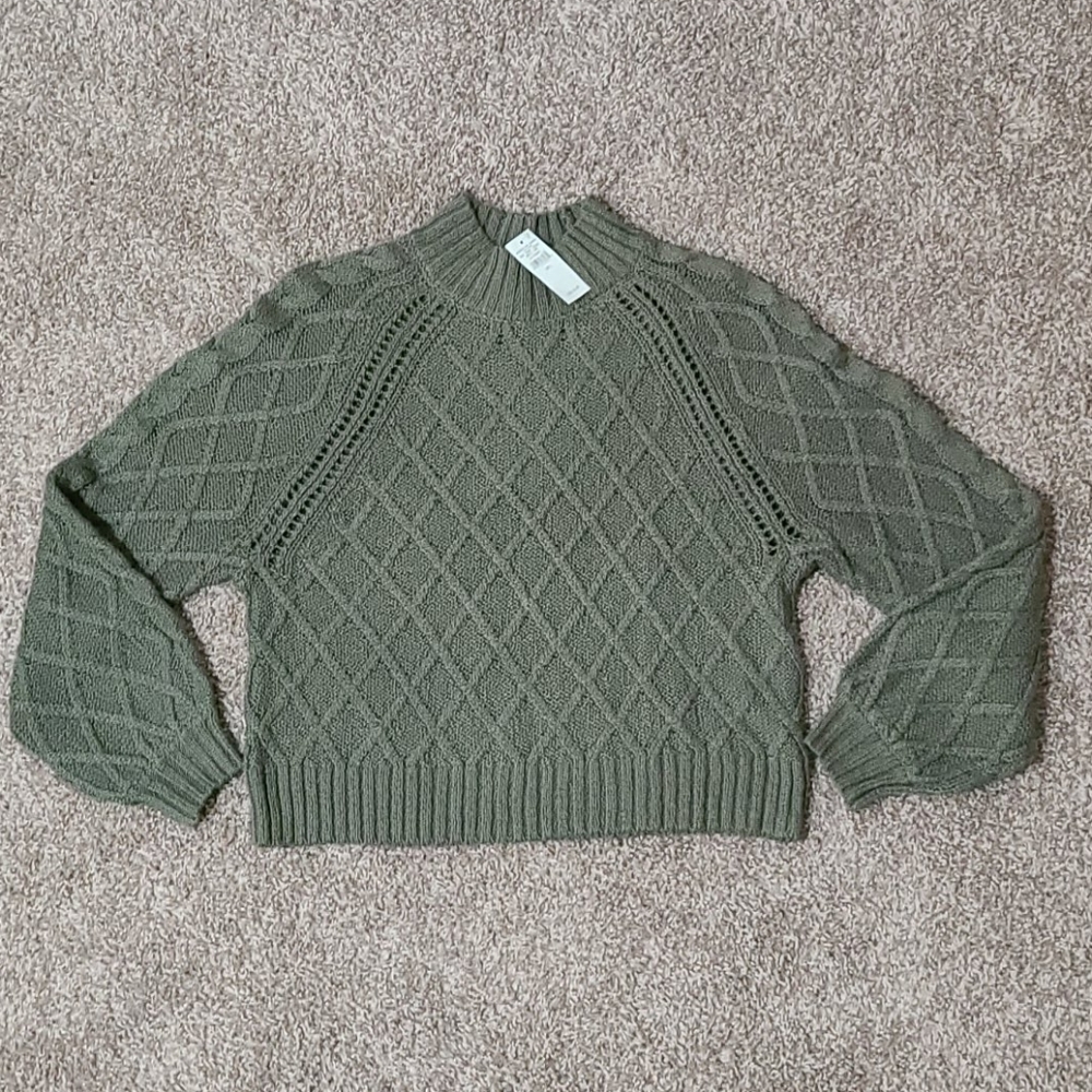 NWT AE Knit Sweater